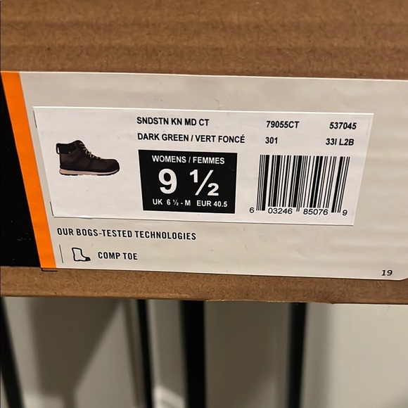 Bogs Black and Gray Rain & Snow Boots with Durable Design - Picture 2 of 4